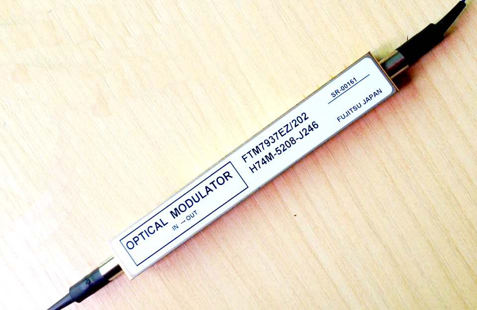 40G速率 Fujitsu富士通 光纤 强度调制器 FTM7937EZ 双驱