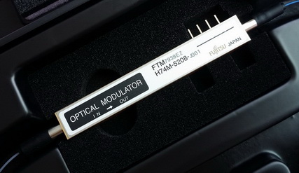 40G速率 Fujitsu富士通 光纤 强度调制器 FTM7938EZ 推挽